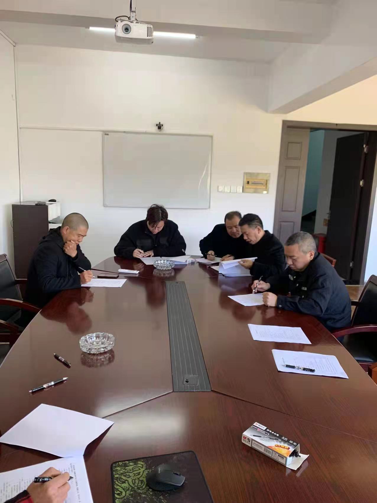 1638859073458636.jpg cbdaefcbfa2b54872eab4ddd48f35b2.jpg