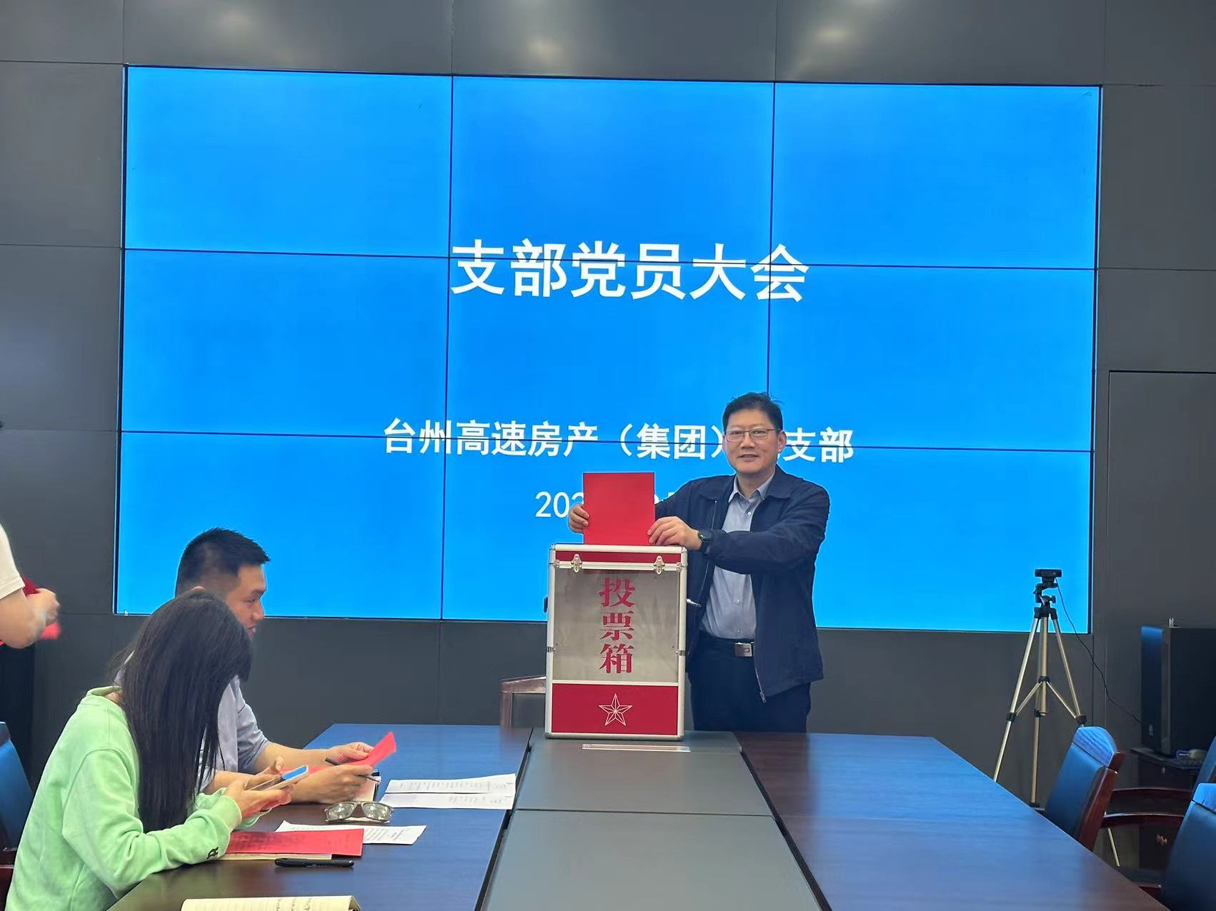 1711525717583944.jpg 9c03defe35b7f66714b1f9779bbd1ab.jpg